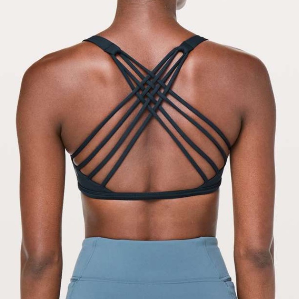 Lululemon Free To Be Wild Sports Bra Black Size 2
